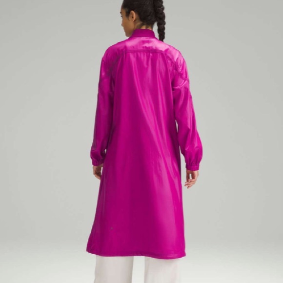 Lululemon Reversible Drape-Sleeve Long Jacket
Sonic Pink / Wild Berry - Picture 5 of 7